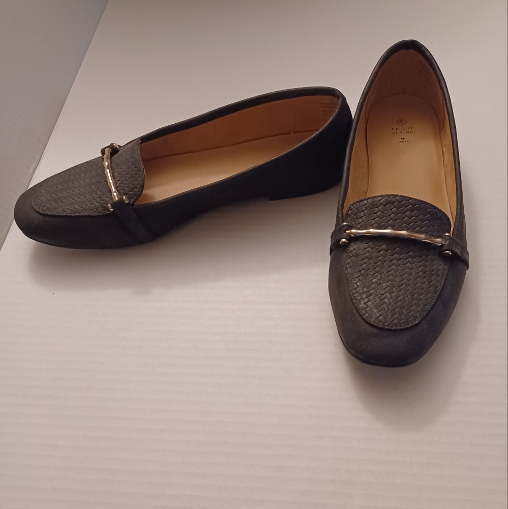 4/$80 Black "Vegan-Leather" Loafers - Size US 8.5